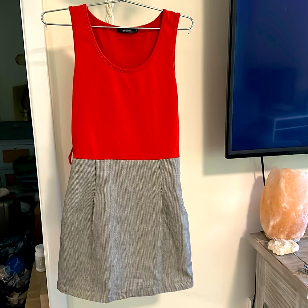 Women’s Dress with Belt Loops!